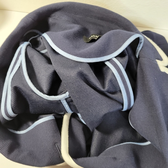 Womans Talbots Navy White Accents Crop 2 button Jacket Size Small Small spot - Picture 11 of 12